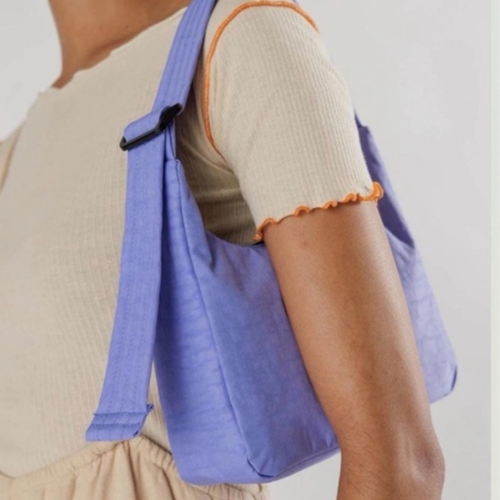 EUC Baggu Mini Nylon Shoulder Bag in Periwinkle